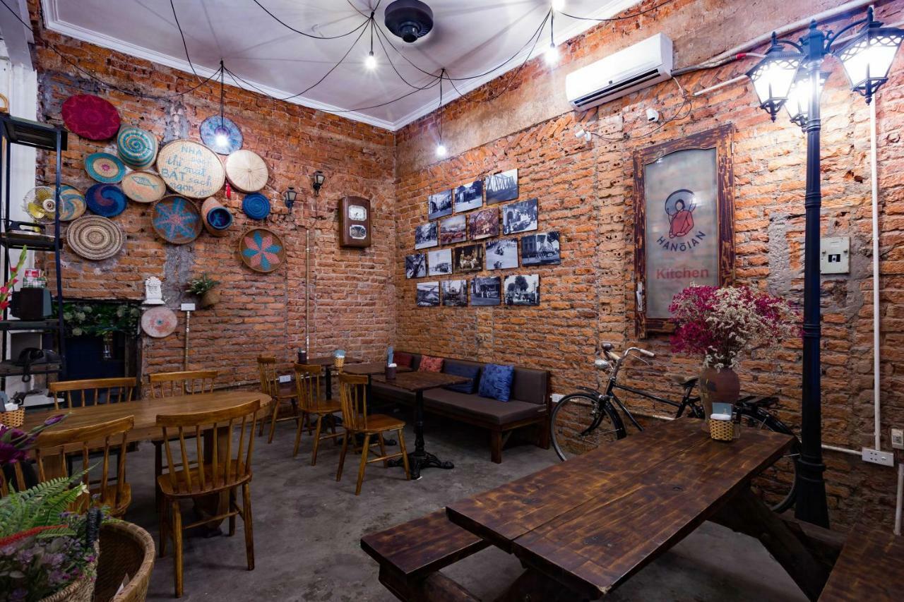 Hanoian Backpack Hostel Екстер'єр фото